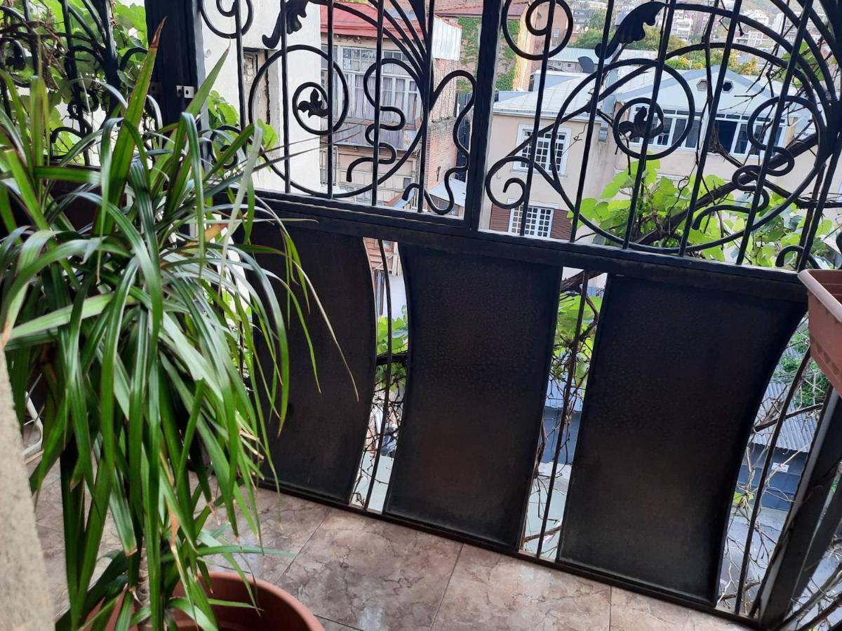 Tbilisi Philharmonia Apartment المظهر الخارجي الصورة